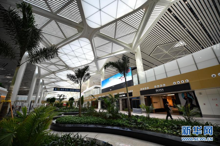 海口美兰国际机场二期扩建项目T2航站楼内景